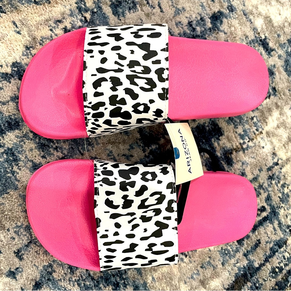 Girls slipper